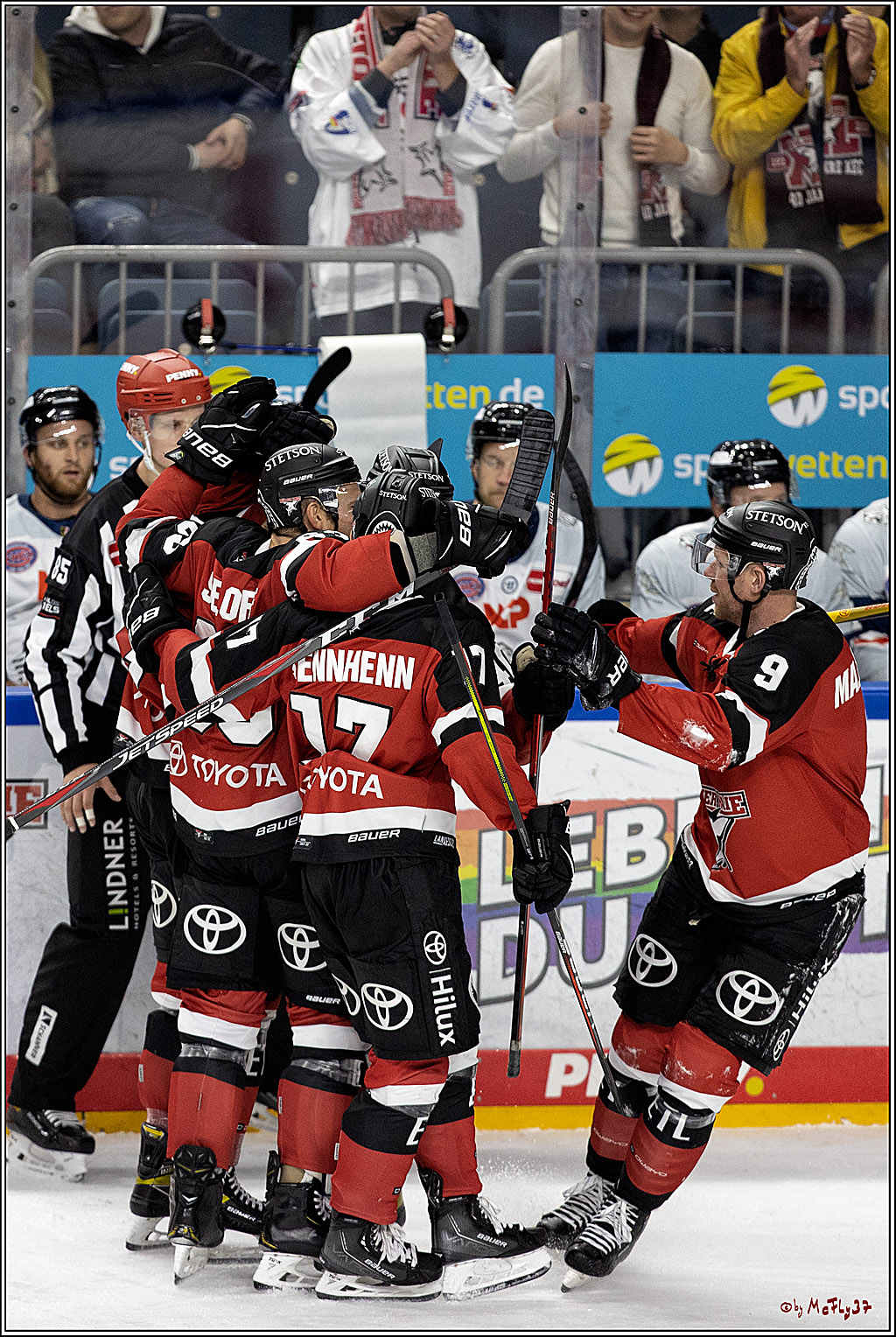 PENNY DEL;  Koelner Haie - Nuernberg Ice Tiger; Koeln, 21.09.2021